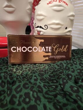 Too Faced Chocolate Gold Metallic Eyeshadow Palette - Gold